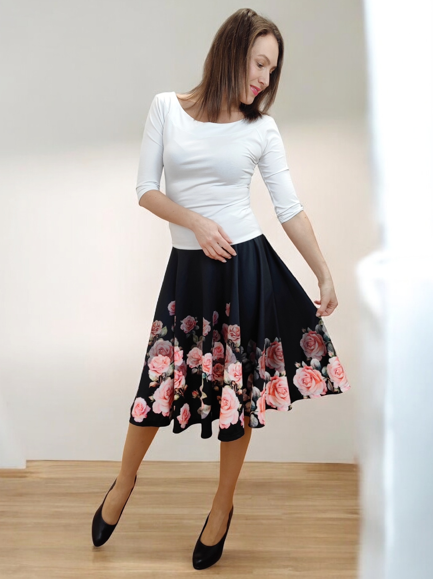 kolová sukně s květy česká výroba